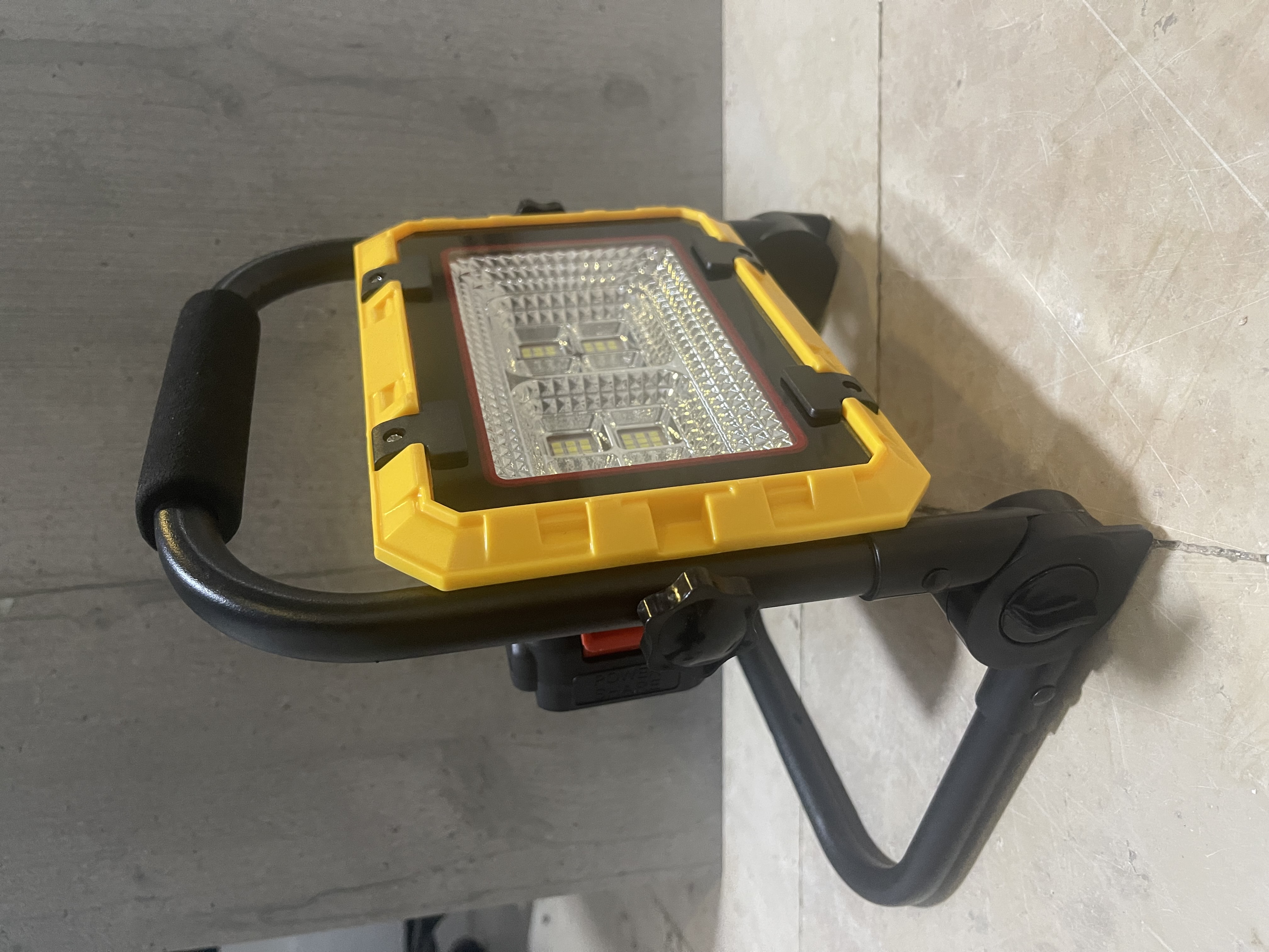 Aku LED Reflektor za Makita baterije – Punjivi radni reflektor — slika 3