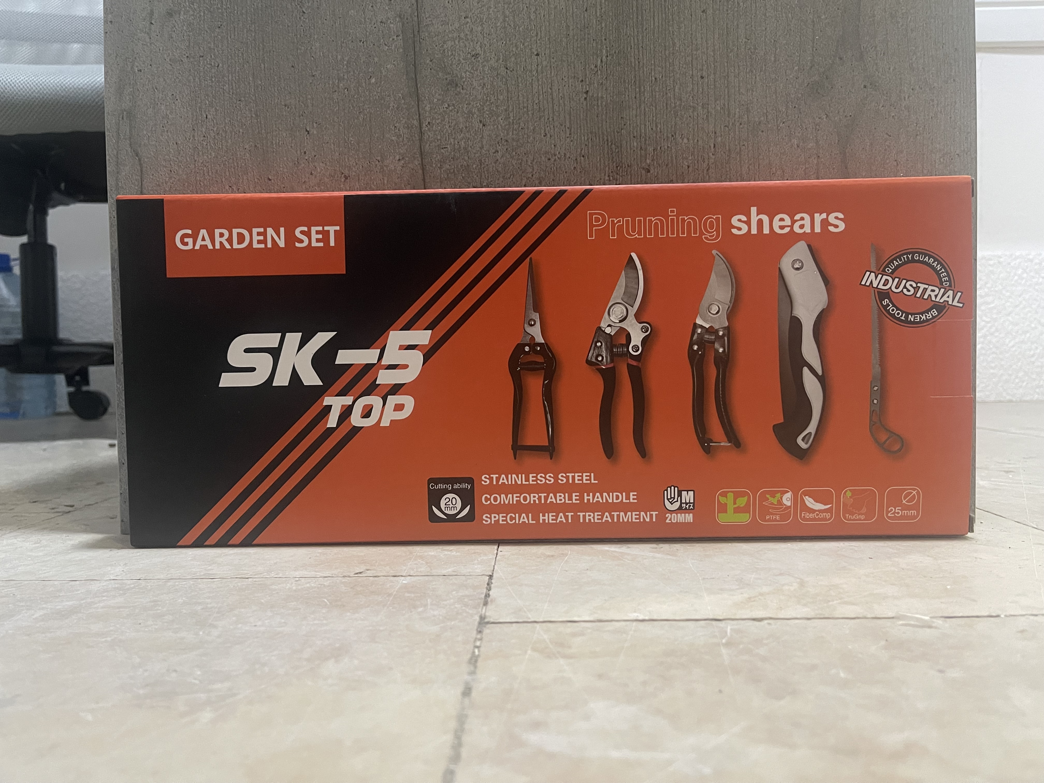 Baštenski set za orezivanje SK-5 TOP sa 5 alata za rezidbu — slika 1